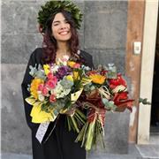 Laureata in giurisprudenza impartisce lezioni di diritto e storia del diritto